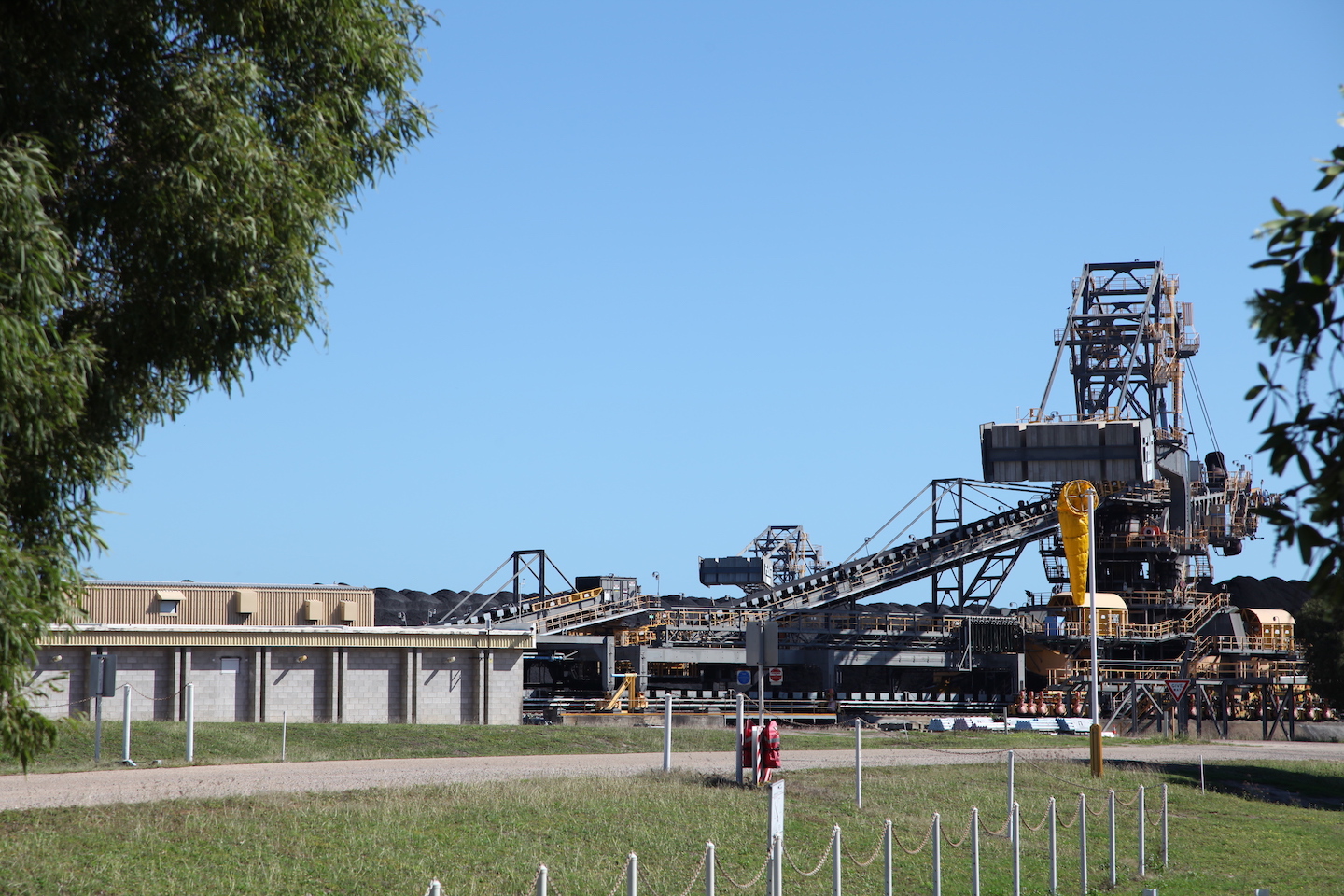 An export coal loader in Queensland, Australia (Photo © G.A.S Edwards)